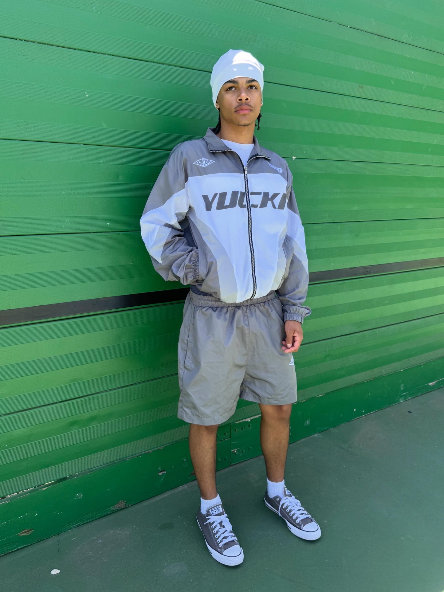 Grey Yucki "069" Racer Set