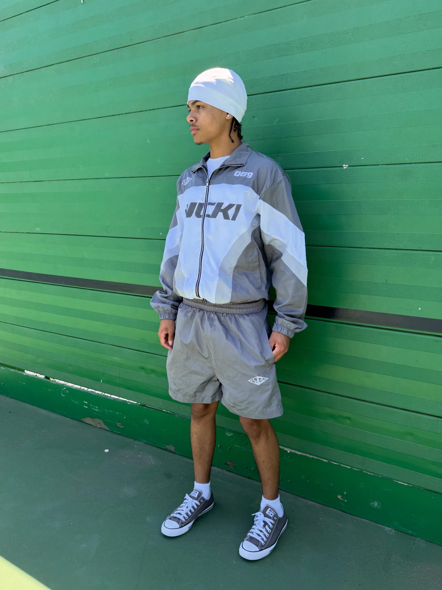 Grey Yucki "069" Racer Set