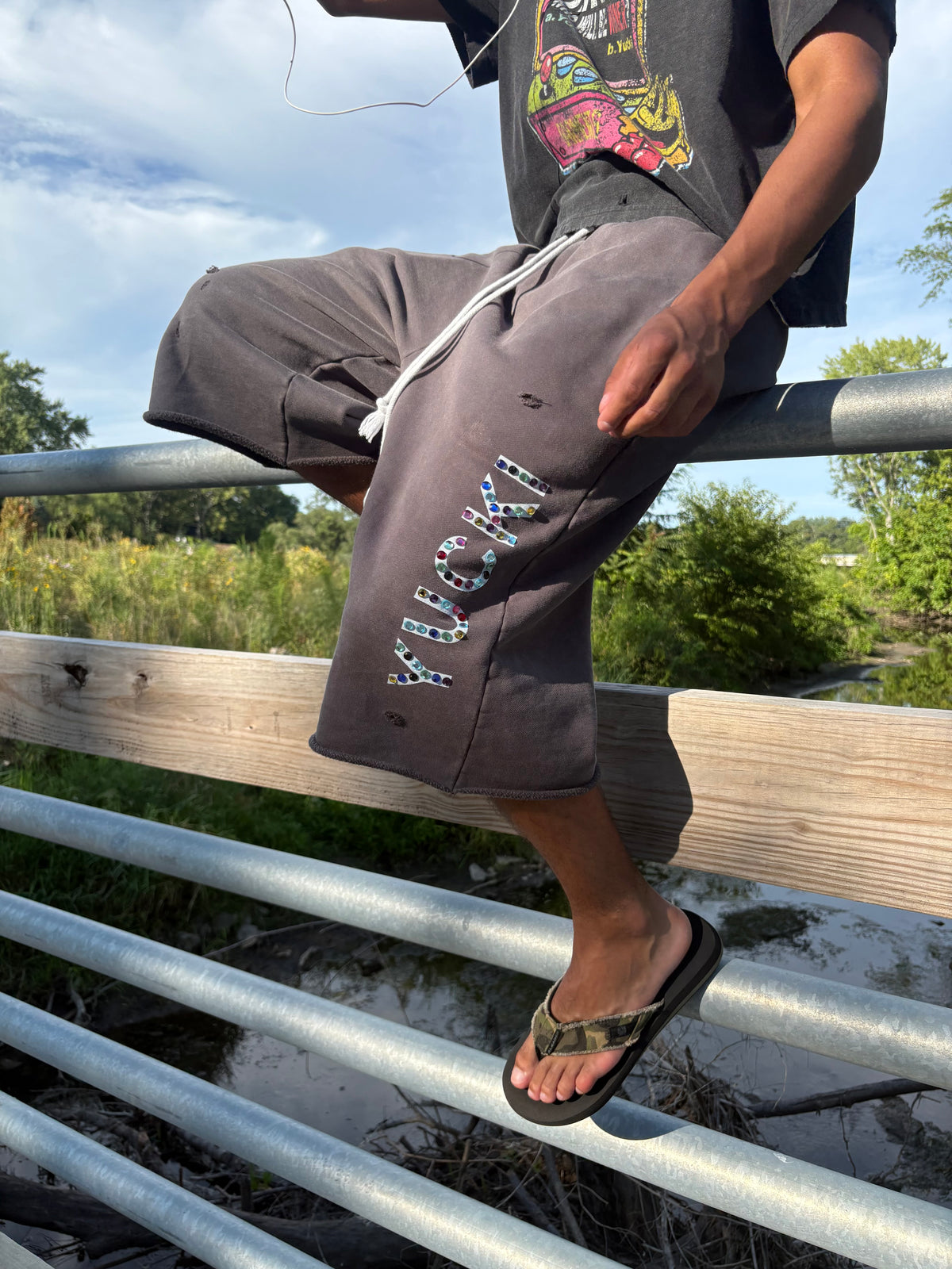 Yucki “Gemstone” 3/4 shorts