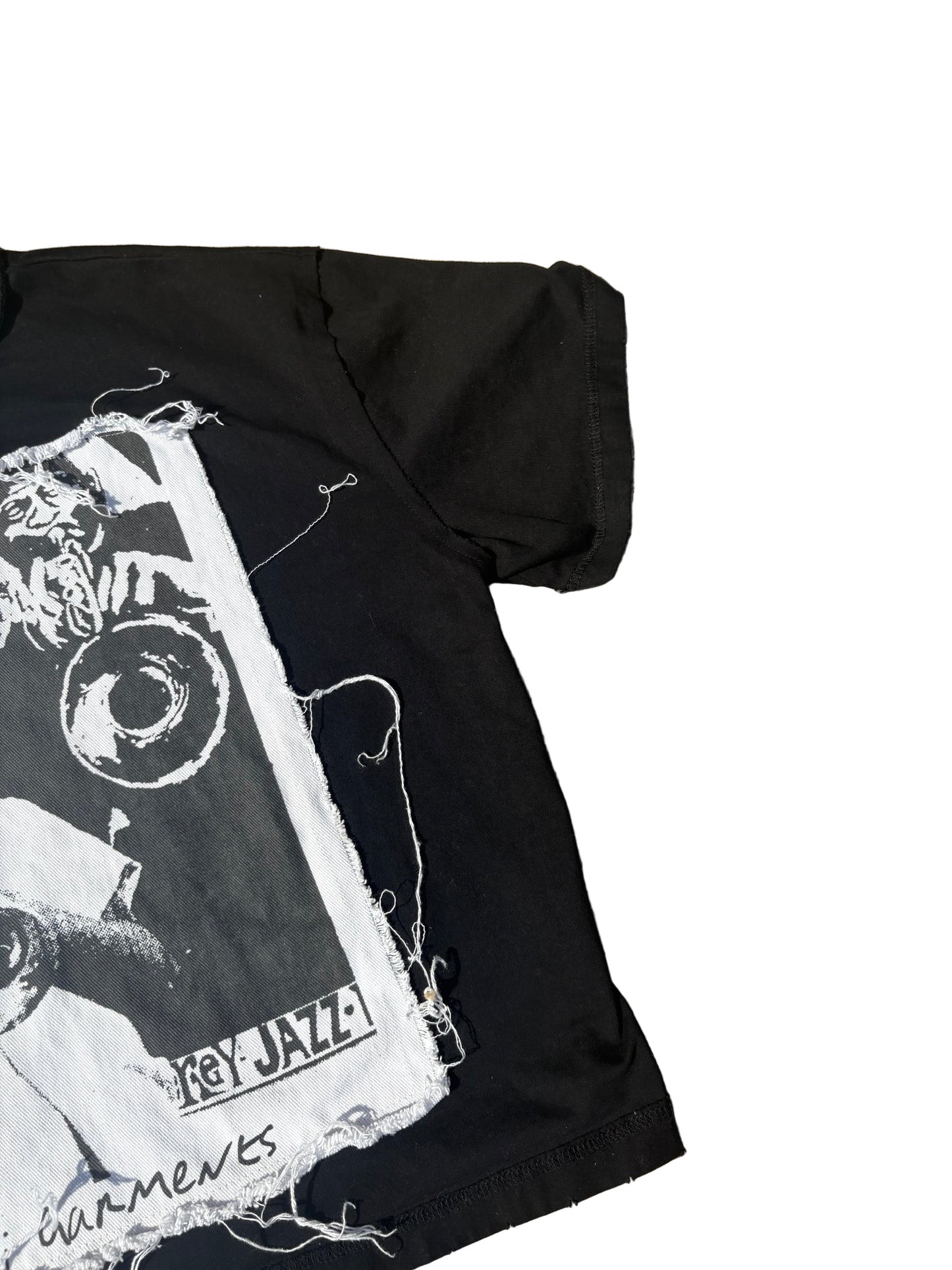 Black Distressed Embroider Tee