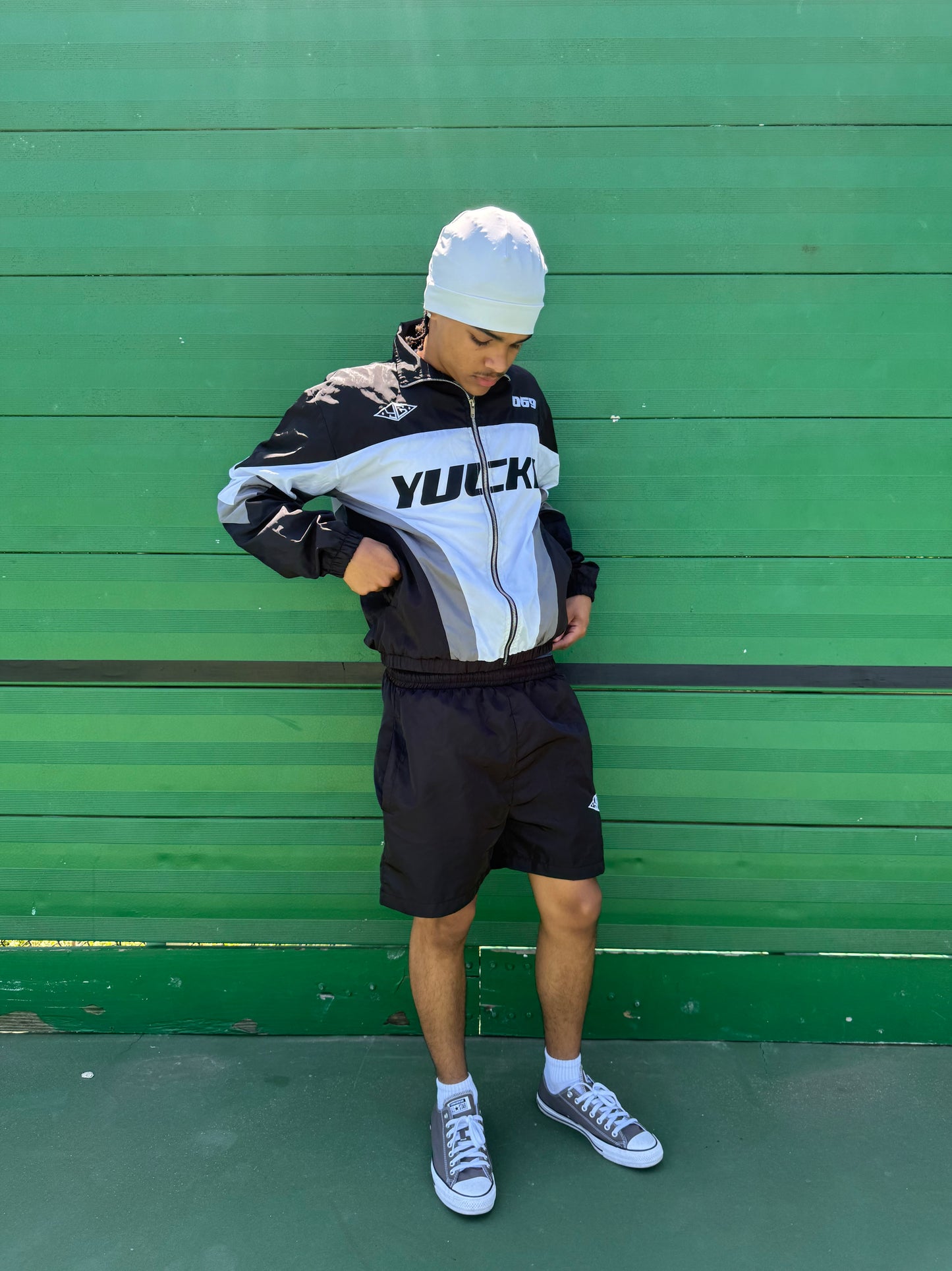 Black Yucki "069" Racer Set